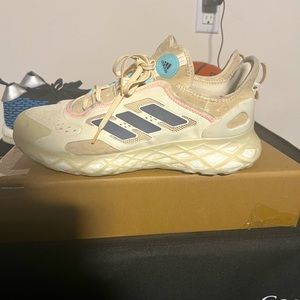 Adidas Web Boost Offwhite